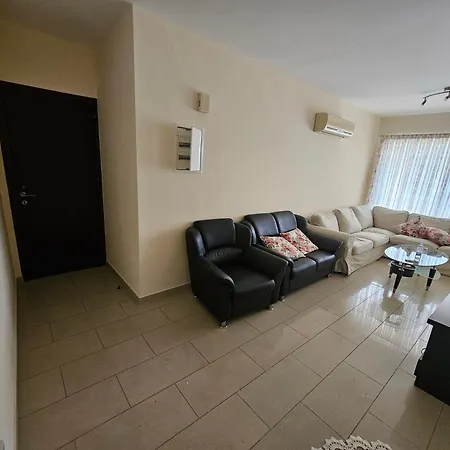 Stefaris Sea & Mountain View Daire Larnaca